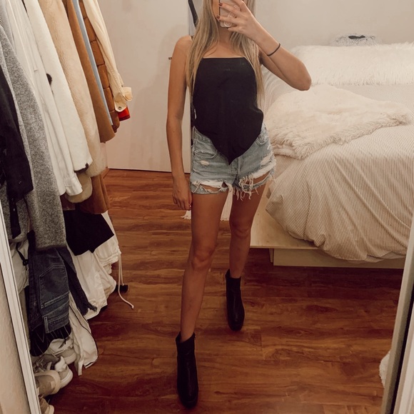 Urban Outfitters Black Crop Top - Picture 2 of 3